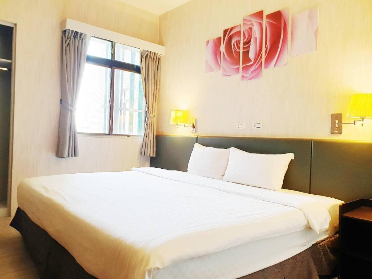 Walker Hotel - Sanchong Tchaj-pej Exteriér fotografie